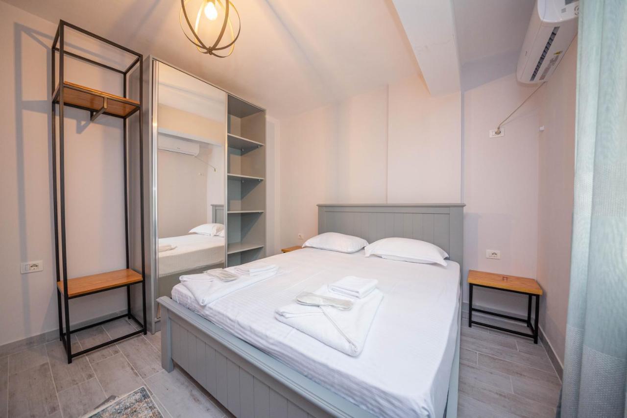 Aerial Hotel & Spa Vlorë Екстериор снимка