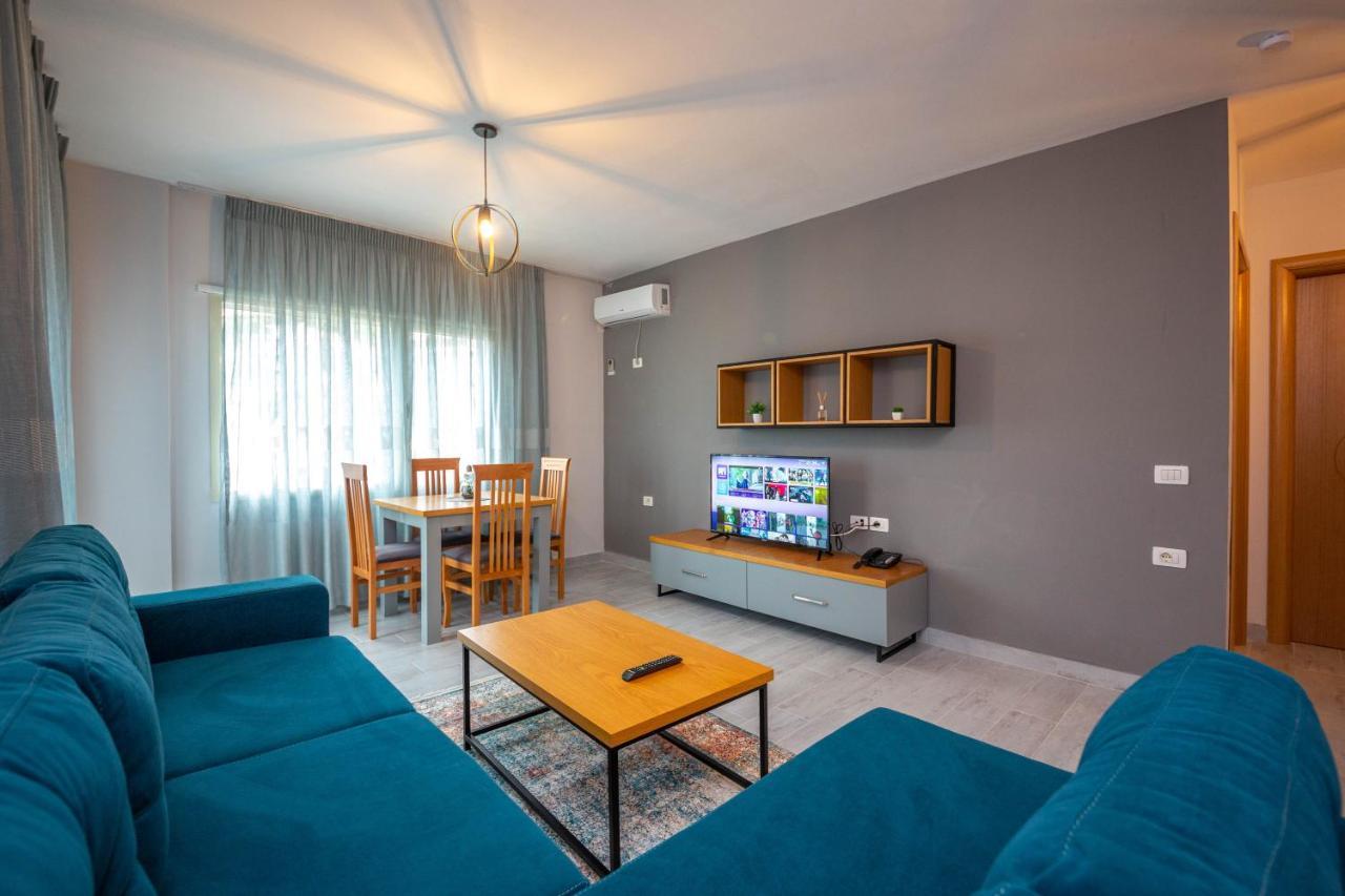 Aerial Hotel & Spa Vlorë Екстериор снимка