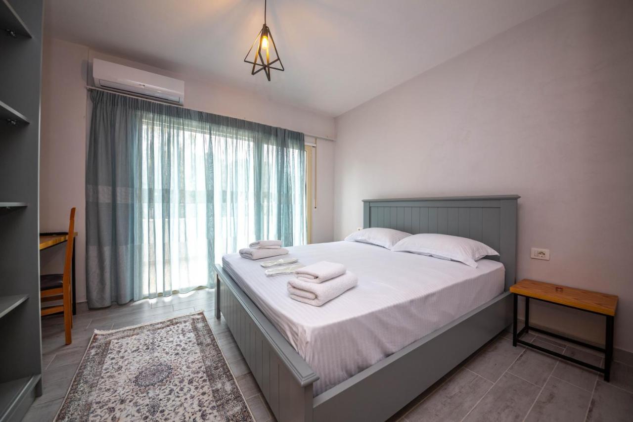Aerial Hotel & Spa Vlorë Екстериор снимка