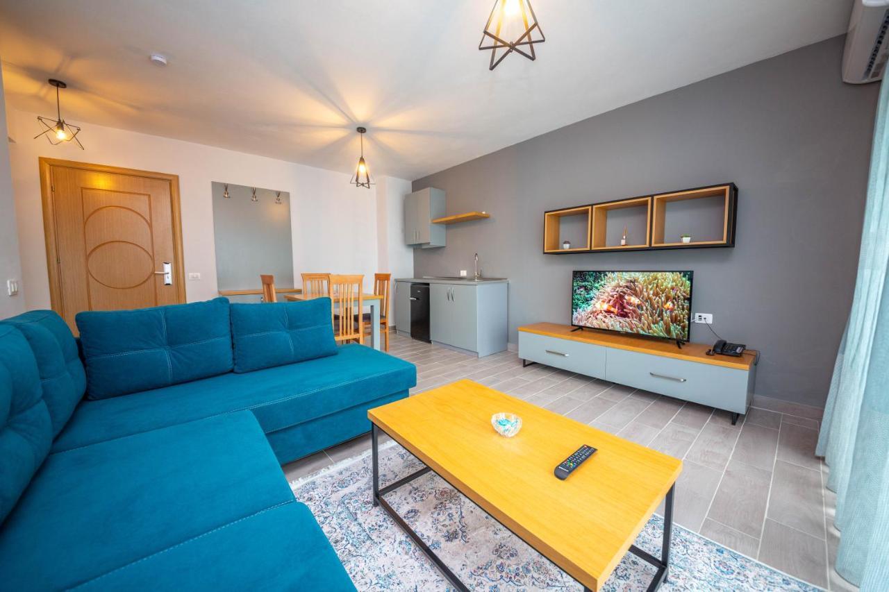 Aerial Hotel & Spa Vlorë Екстериор снимка