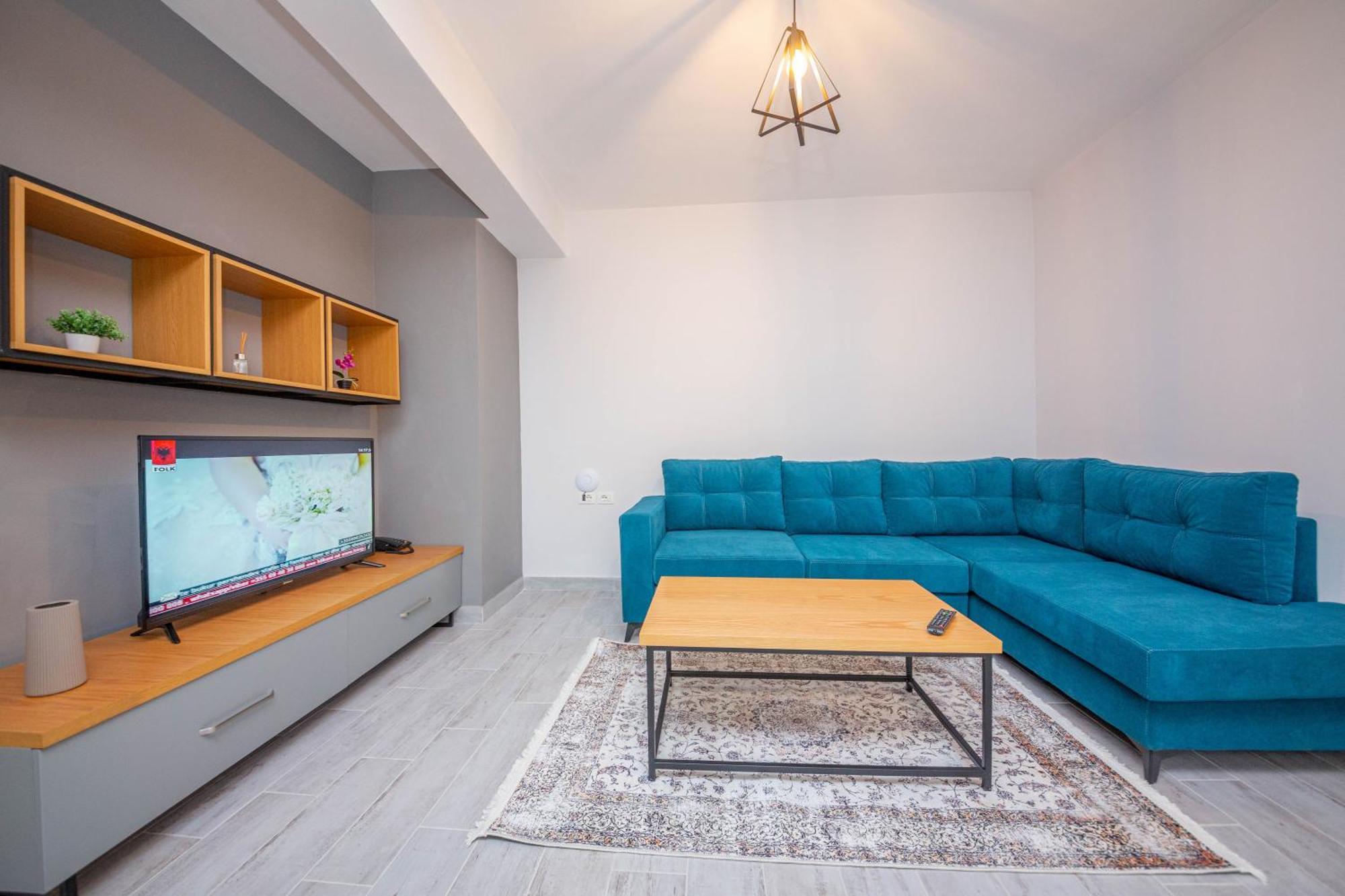 Aerial Hotel & Spa Vlorë Екстериор снимка