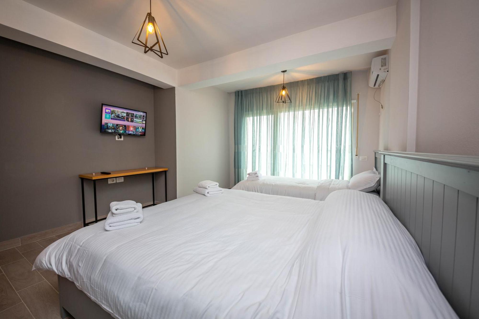 Aerial Hotel & Spa Vlorë Екстериор снимка